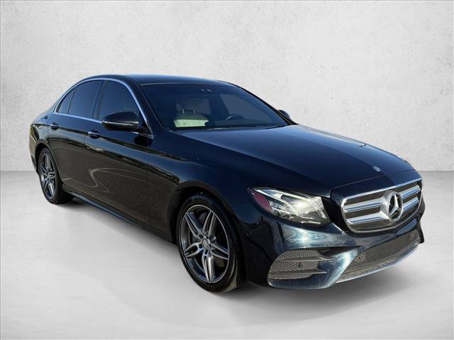 Used 2017 Mercedes-Benz E 300 image 3