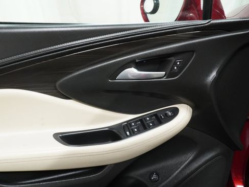 Used 2020 Buick Envision Preferred image 21