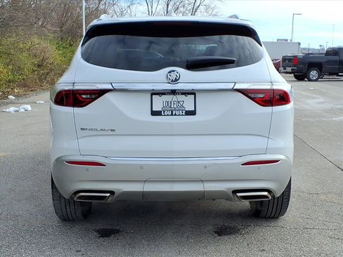Certified 2023 Buick Enclave Essence image 29
