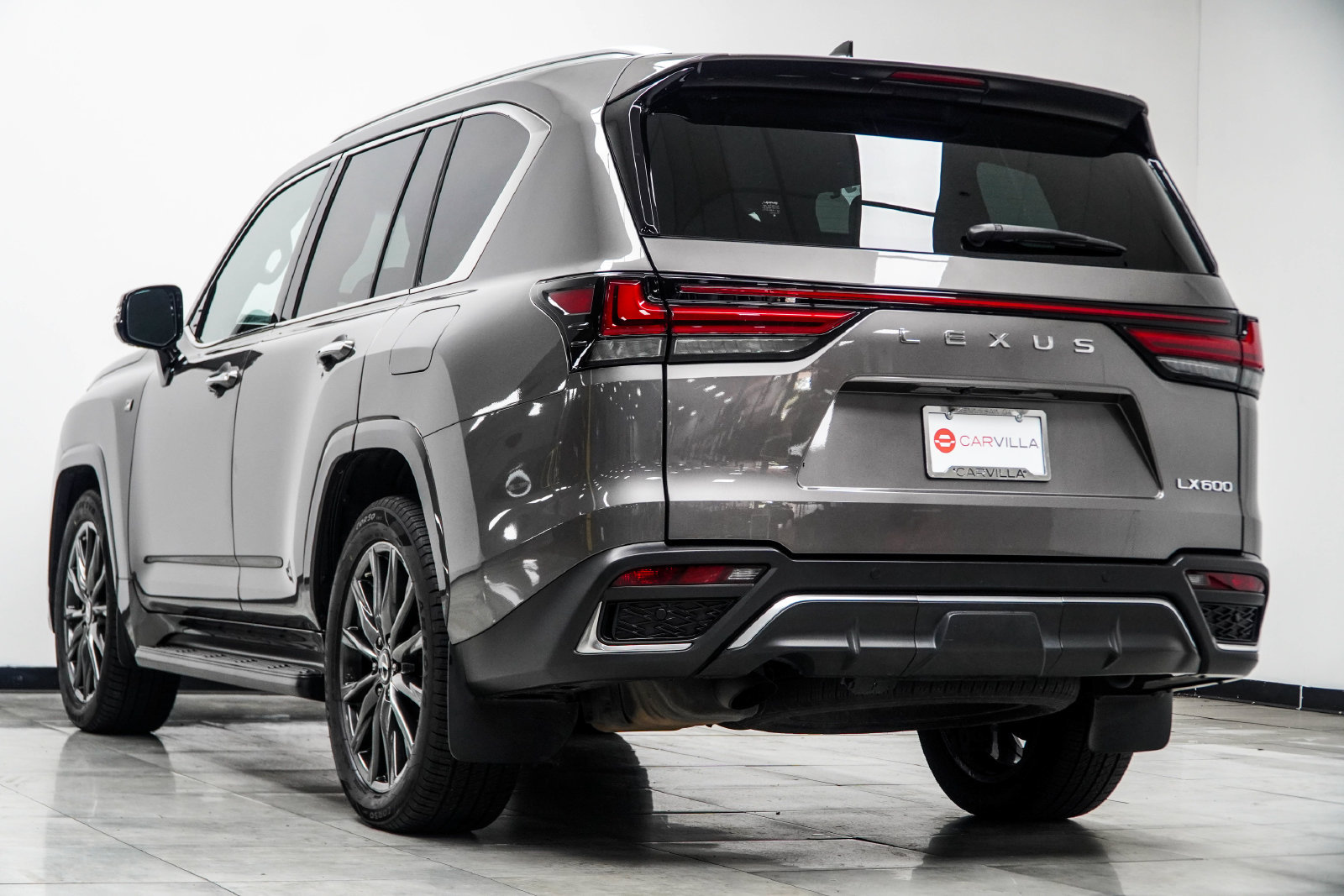 Used 2023 Lexus LX 600 F Sport AWD/4WD image 12