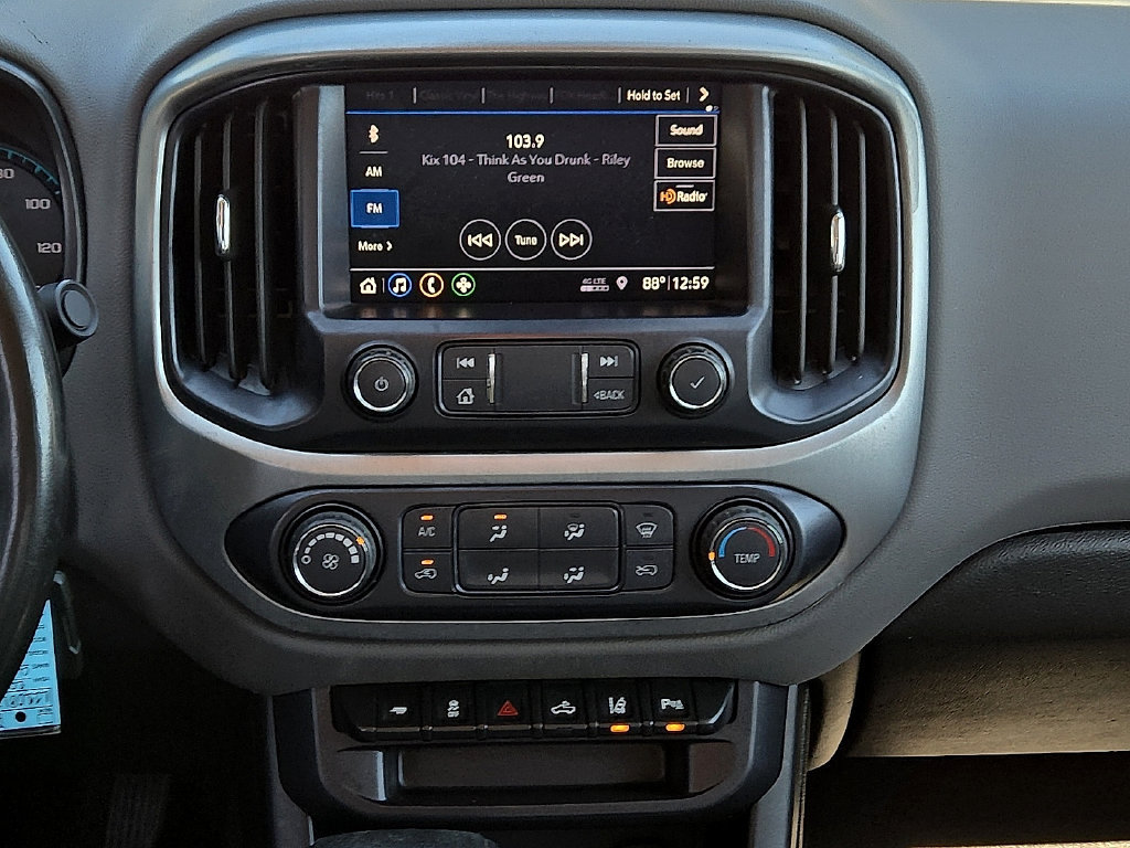 Used 2020 Chevrolet Colorado LT w/ Colorado RST Special Edition AWD/4WD image 11