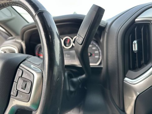 Certified 2019 Chevrolet Silverado 1500 LTZ AWD/4WD image 15
