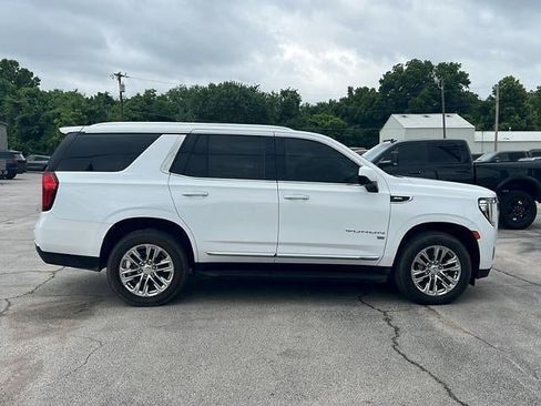 Used 2021 GMC Yukon SLT AWD/4WD image 8