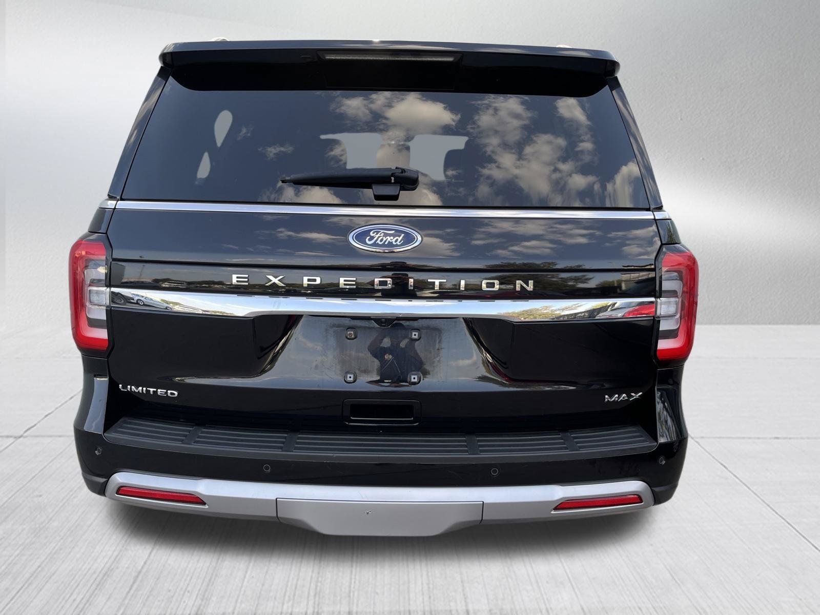 Used 2024 Ford Expedition Max Limited RWD image 7