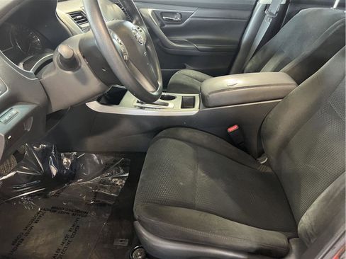 Used 2015 Nissan Altima 2.5 S w/ Power Driver Seat Package FWD image 7