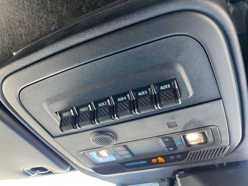 Used 2023 Ford Bronco Black Diamond AWD/4WD image 57