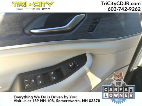 Used 2021 Jeep Grand Cherokee L Limited image 17