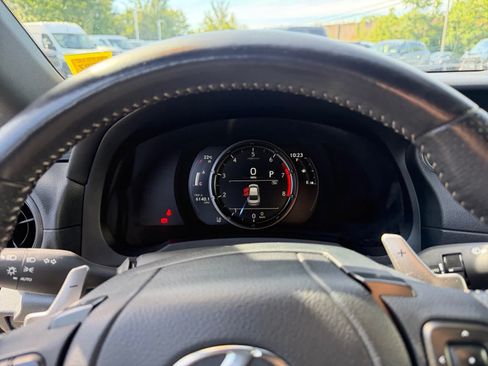 Used 2023 Lexus IS 300 AWD image 16