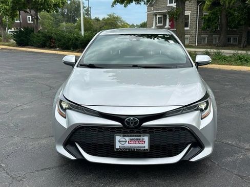 Used 2019 Toyota Corolla SE FWD image 2