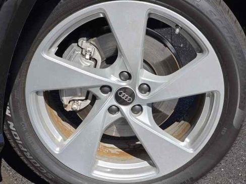 Used 2025 Audi Q5 Premium Plus w/ Premium Plus image 30