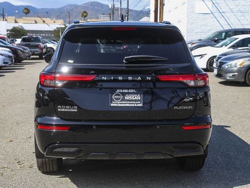 New 2026 Nissan Rogue Platinum AWD/4WD image 7