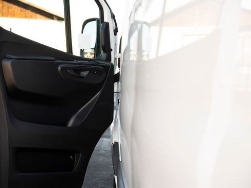New 2026 Mercedes-Benz Sprinter 2500 image 11