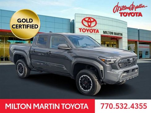 Certified 2024 Toyota Tacoma TRD Off-Road image 1