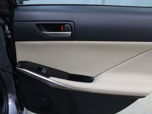 Used 2020 Lexus IS 300 w/ Accessory Package 2 image 25