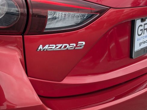 Used 2018 MAZDA MAZDA3 Touring image 15