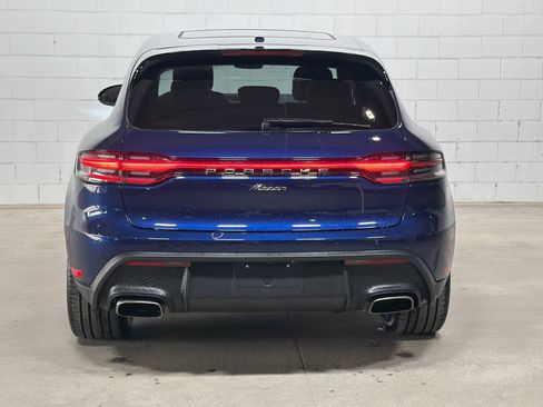 Certified 2026 Porsche Macan AWD/4WD image 8