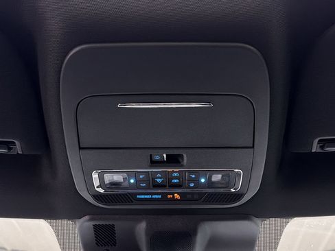 Used 2026 Ford F150 Lariat AWD/4WD image 34