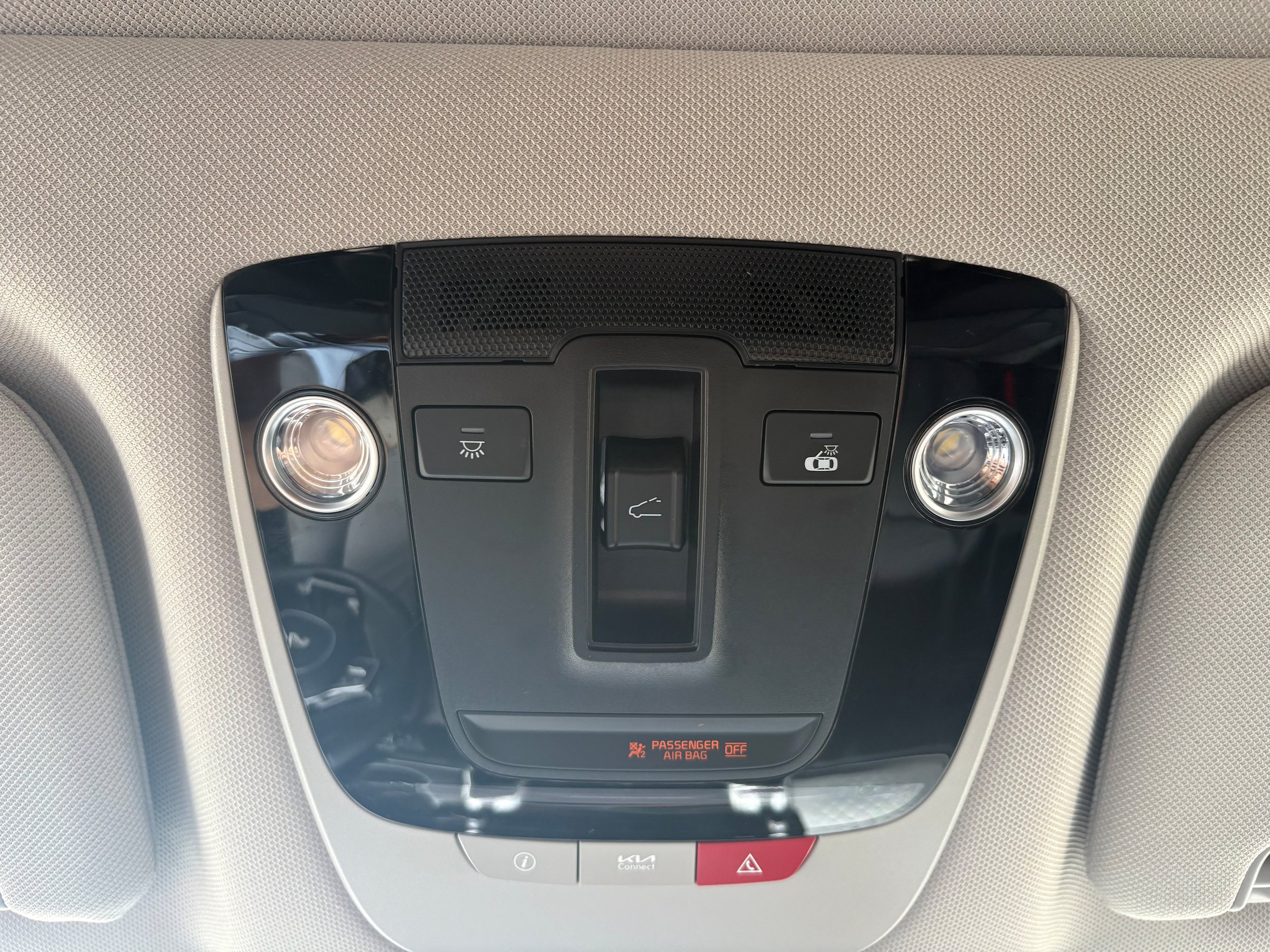 Used 2023 Kia Sorento SX AWD/4WD image 28