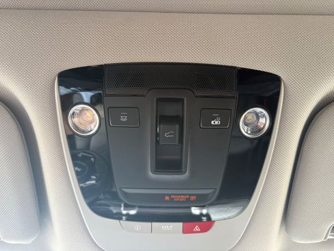 Used 2023 Kia Sorento SX AWD/4WD image 28