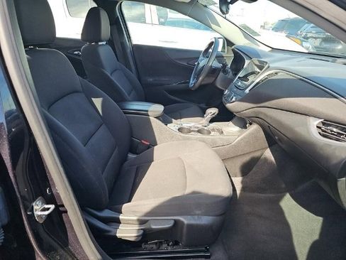 Used 2023 Chevrolet Malibu LT image 9
