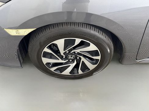 Used 2017 Honda Civic LX image 37