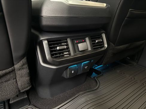 Used 2026 Ford F150 Raptor AWD/4WD image 36