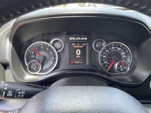 Used 2021 RAM 1500 Big Horn RWD image 18