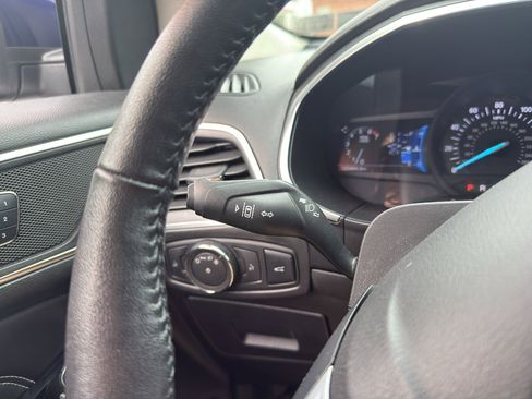 Used 2016 Ford Edge Titanium w/ Equipment Group 302A AWD/4WD image 17