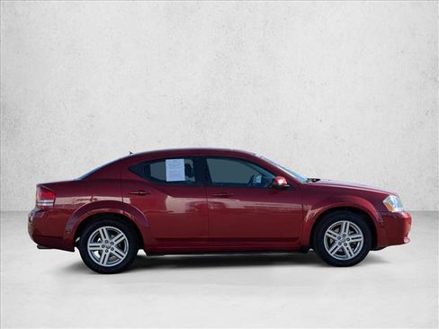 Used 2010 Dodge Avenger Express image 4
