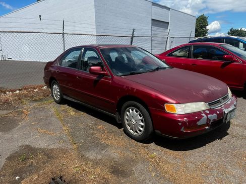 Used 1996 Honda Accord EX image 1