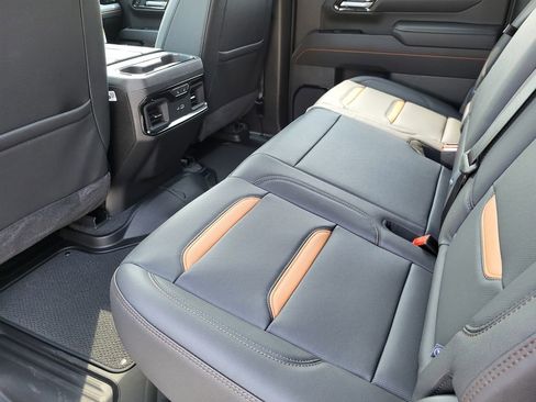 New 2025 GMC Sierra 2500 AT4 w/ Technology Package image 38