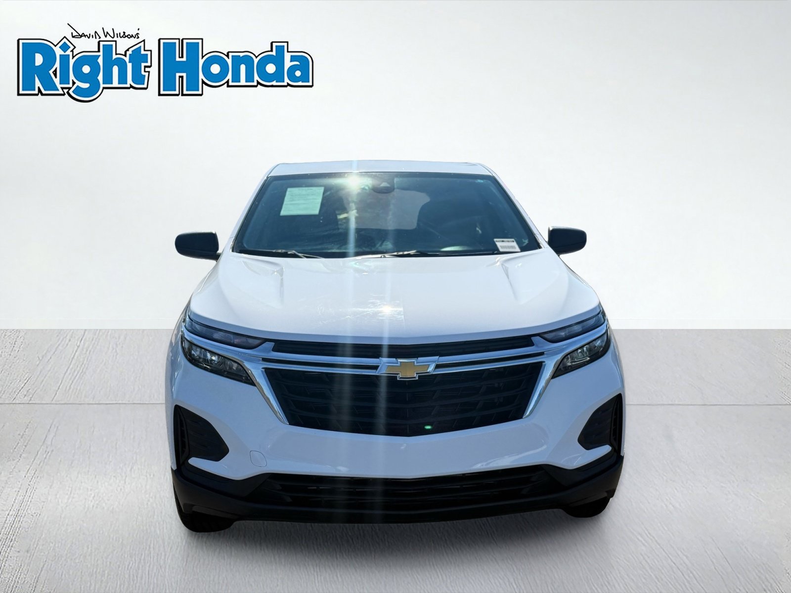 Used 2023 Chevrolet Equinox LS w/ LS Convenience Package AWD/4WD image 5