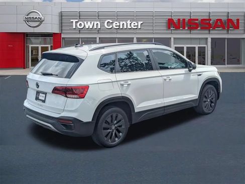 Used 2023 Volkswagen Taos S FWD image 7