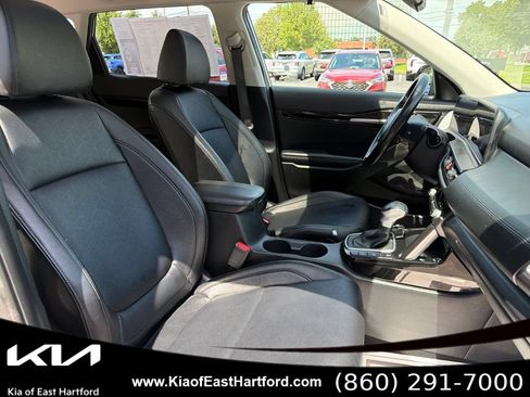 Used 2024 Kia Seltos EX AWD/4WD image 11
