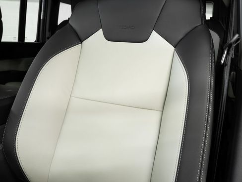 New 2026 INEOS Grenadier AWD/4WD image 40