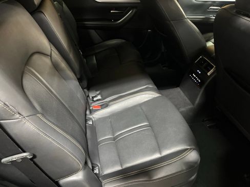 Certified 2025 MAZDA CX-70 3.3 Turbo w/ Preferred Package AWD/4WD image 16