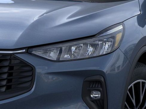 New 2024 Ford Escape SE FWD image 18