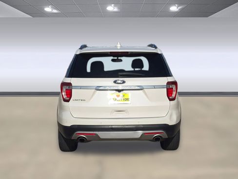 Used 2017 Ford Explorer Limited image 9