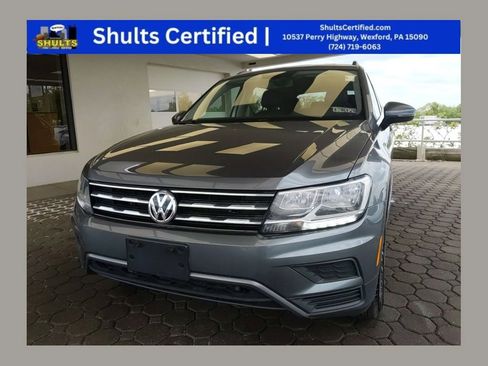 Used 2021 Volkswagen Tiguan SE FWD image 1