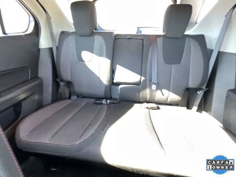 Used 2017 Chevrolet Equinox LT w/ Convenience Package image 16