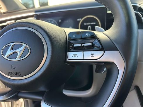 Certified 2022 Hyundai Tucson Limited image 21