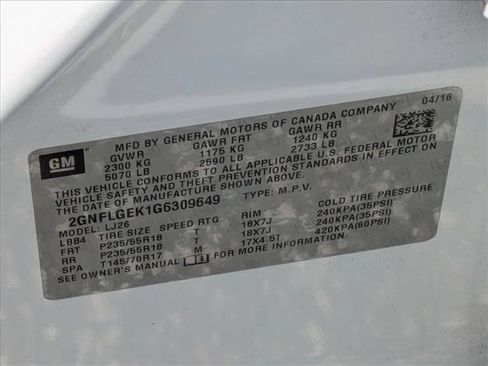 Used 2016 Chevrolet Equinox LTZ w/ Enhanced Convenience Package AWD/4WD image 15