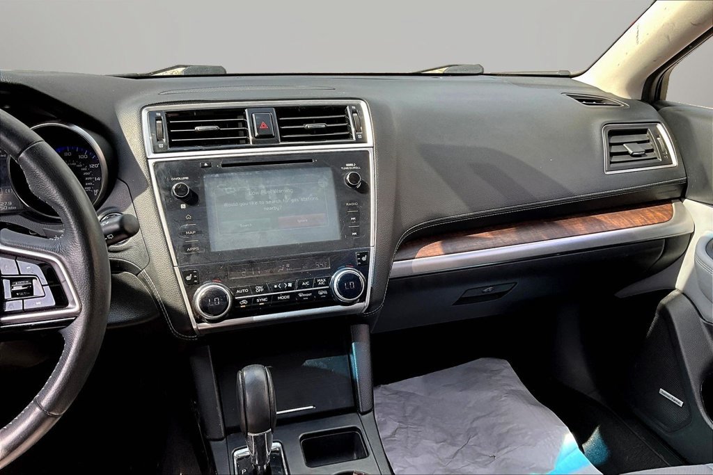 Used 2018 Subaru Outback 3.6R Limited AWD/4WD image 9