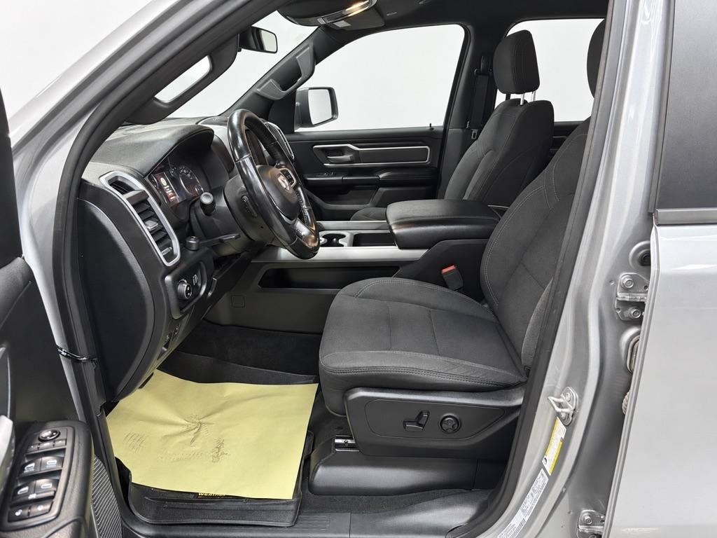 Used 2020 RAM 1500 Big Horn AWD/4WD image 10