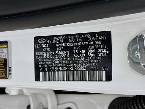 Used 2024 Hyundai Ioniq 5 SEL image 12