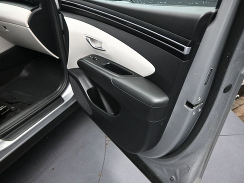 Certified 2023 Hyundai Tucson SEL image 37