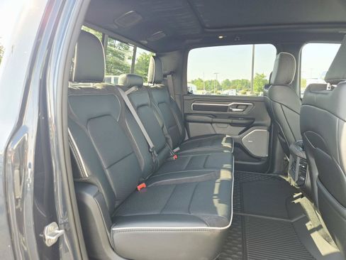 New 2026 RAM 1500 Laramie AWD/4WD image 16