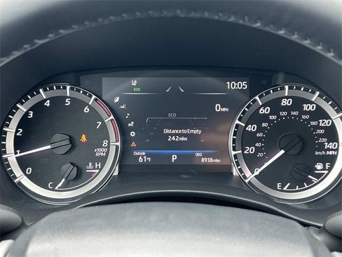 Used 2023 Toyota Highlander LE image 29