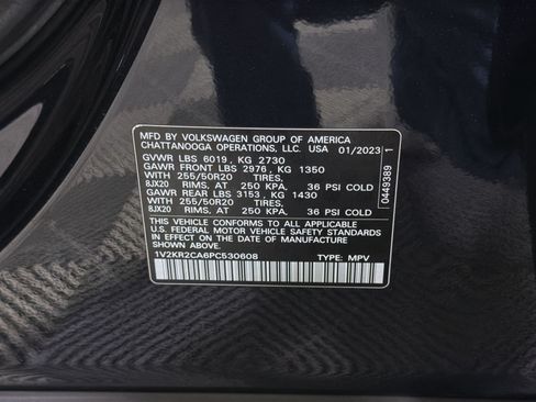 Used 2023 Volkswagen Atlas SE w/ Panoramic Sunroof Package AWD/4WD image 39