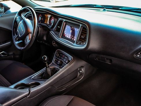 Used 2019 Dodge Challenger R/T w/ Blacktop Package image 35